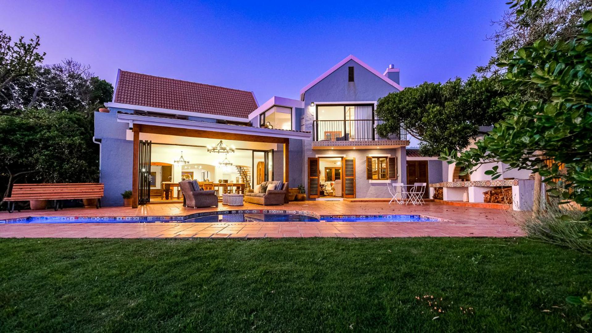 Milkwood Beach Villa