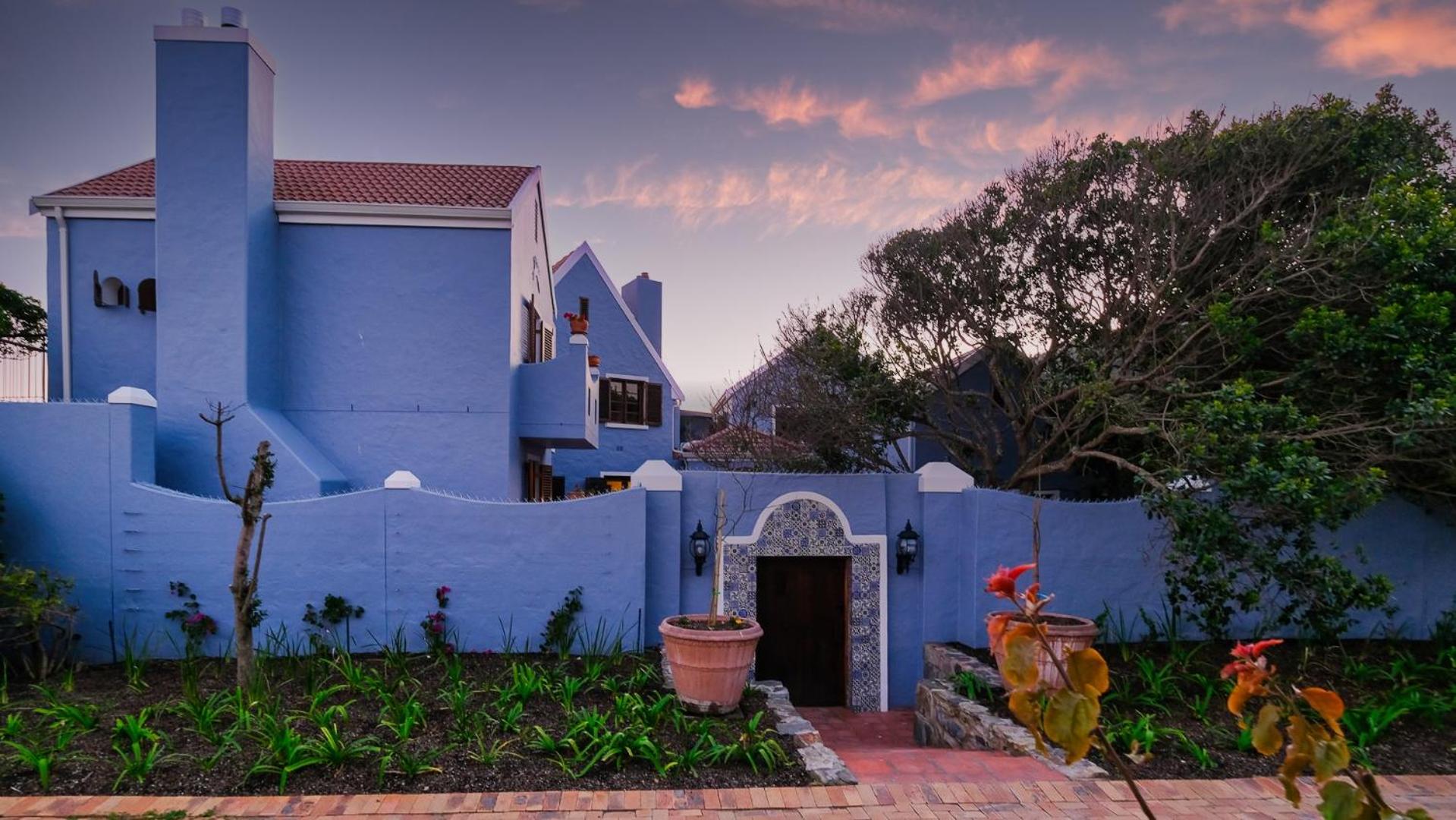 Milkwood Beach Villa