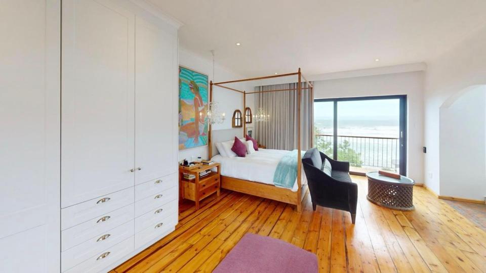 Milkwood Beach Villa