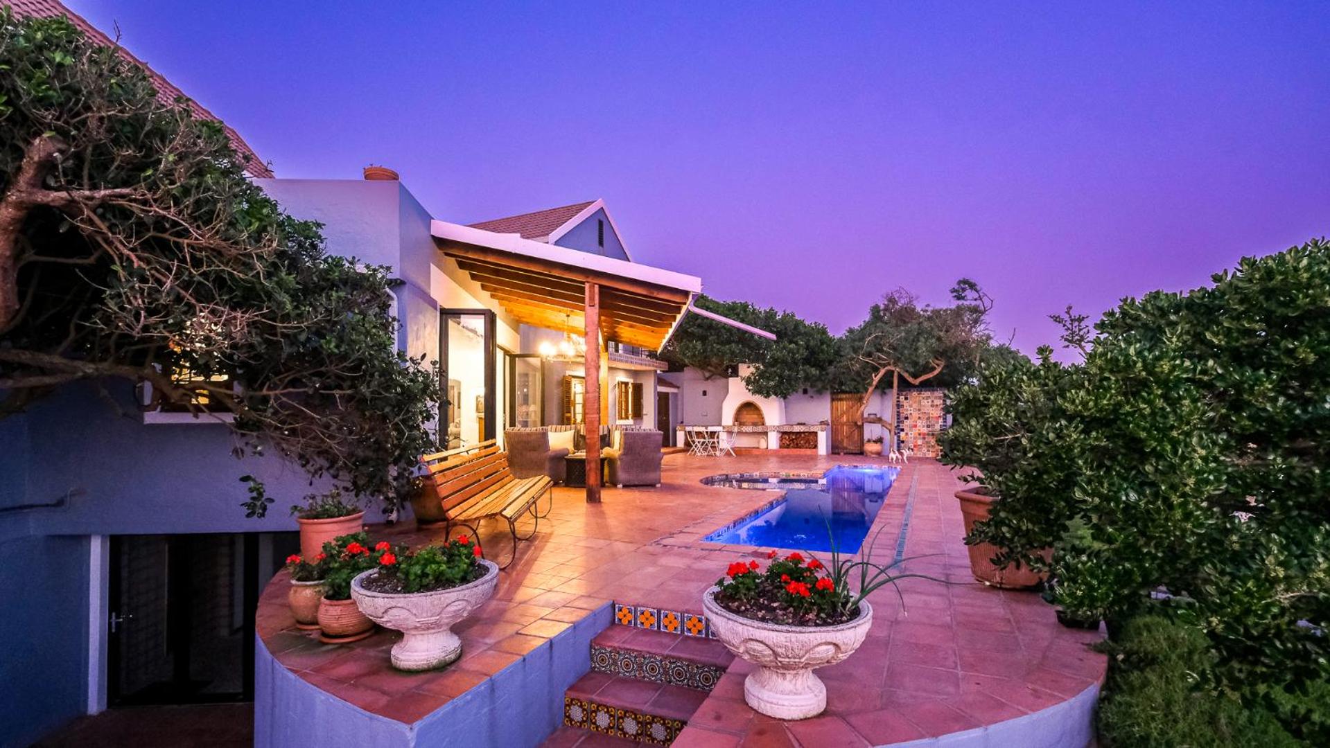 Milkwood Beach Villa