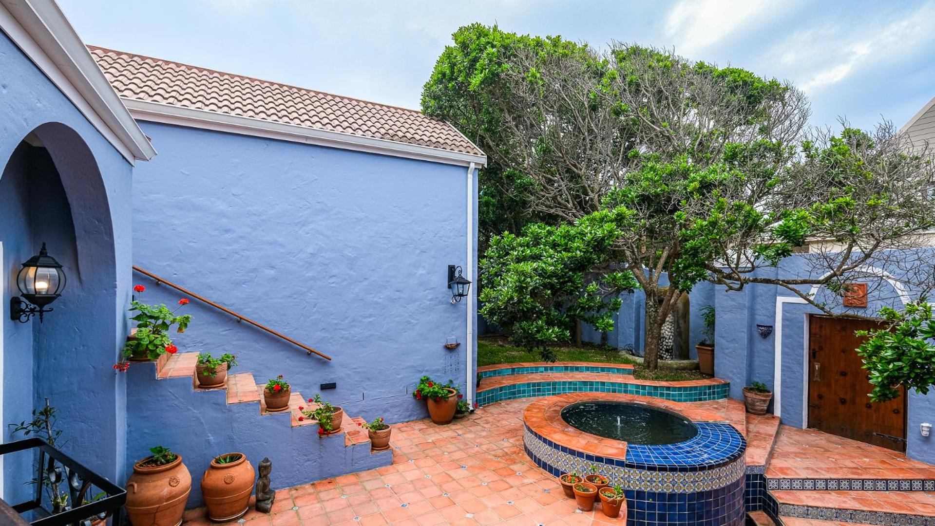 Milkwood Beach Villa