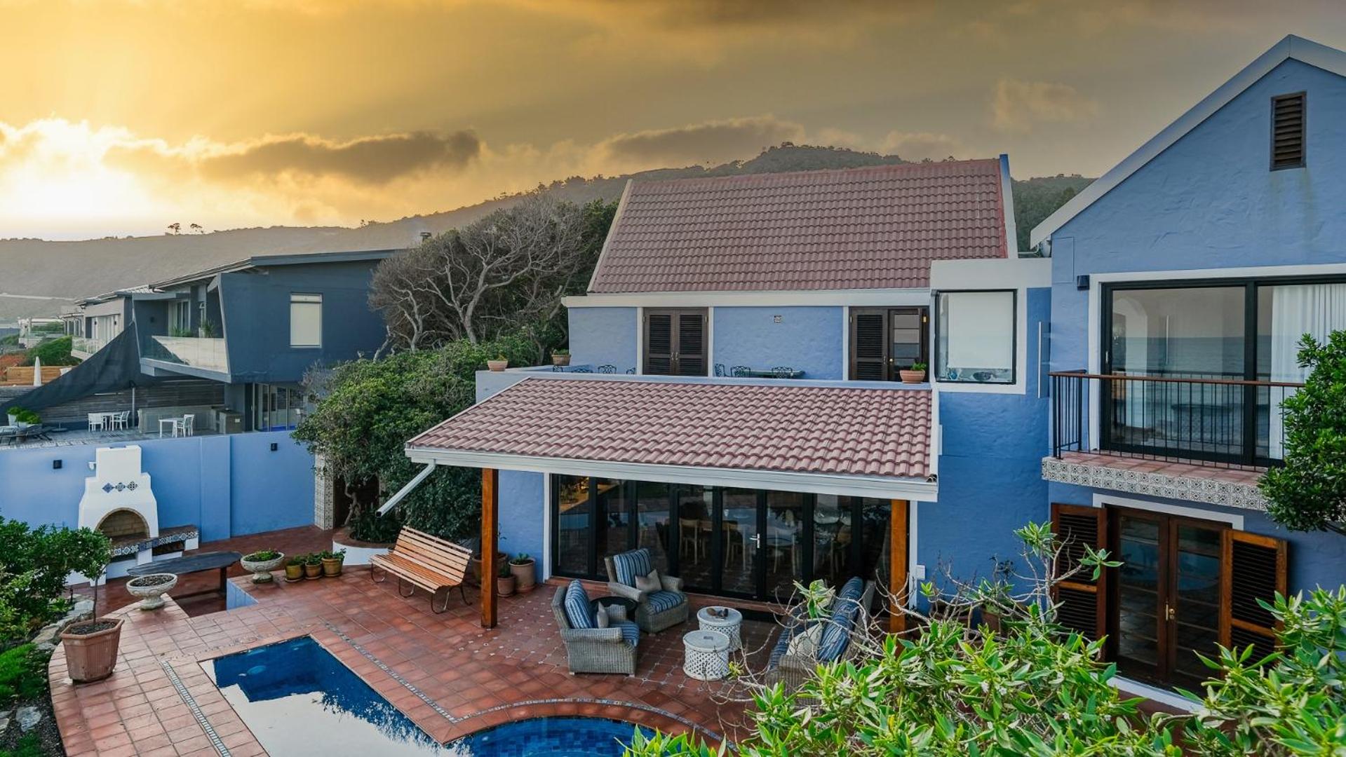 Milkwood Beach Villa