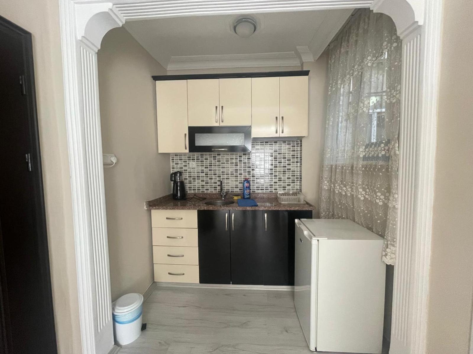 Blue Sultan Apart - Image 23