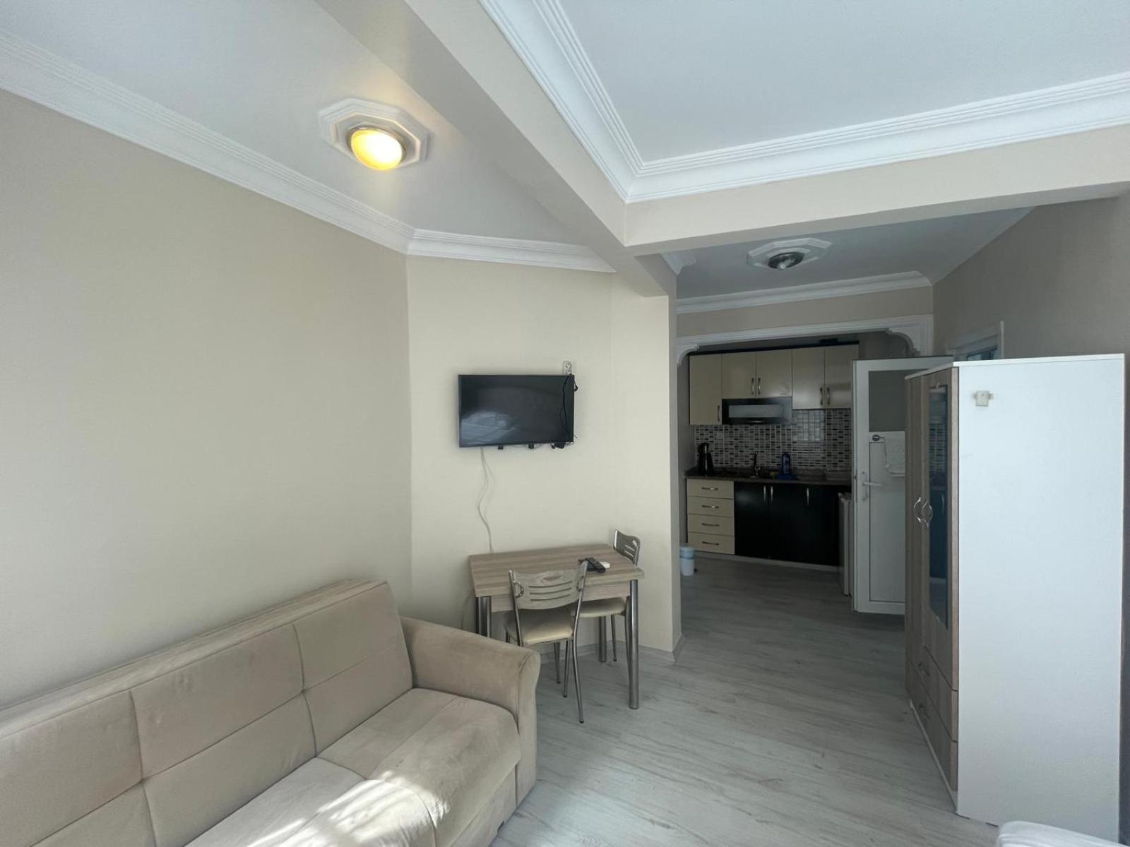 Blue Sultan Apart - Image 7