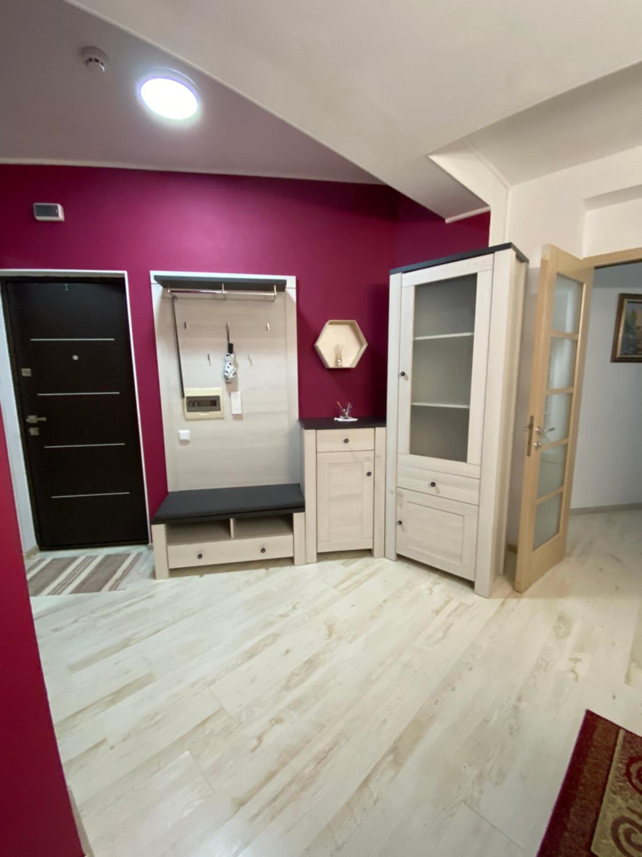 Magenta Apartment