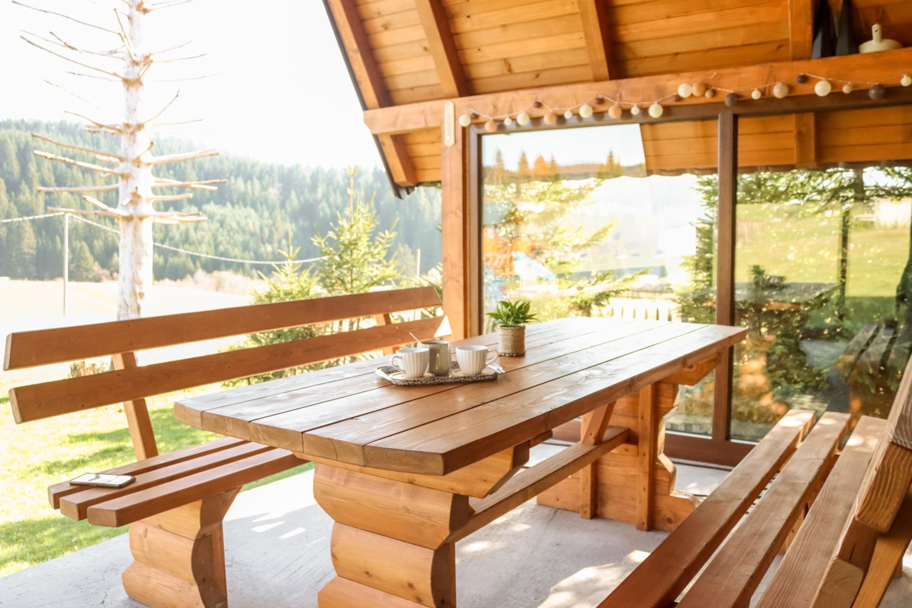 Forest House Bukva