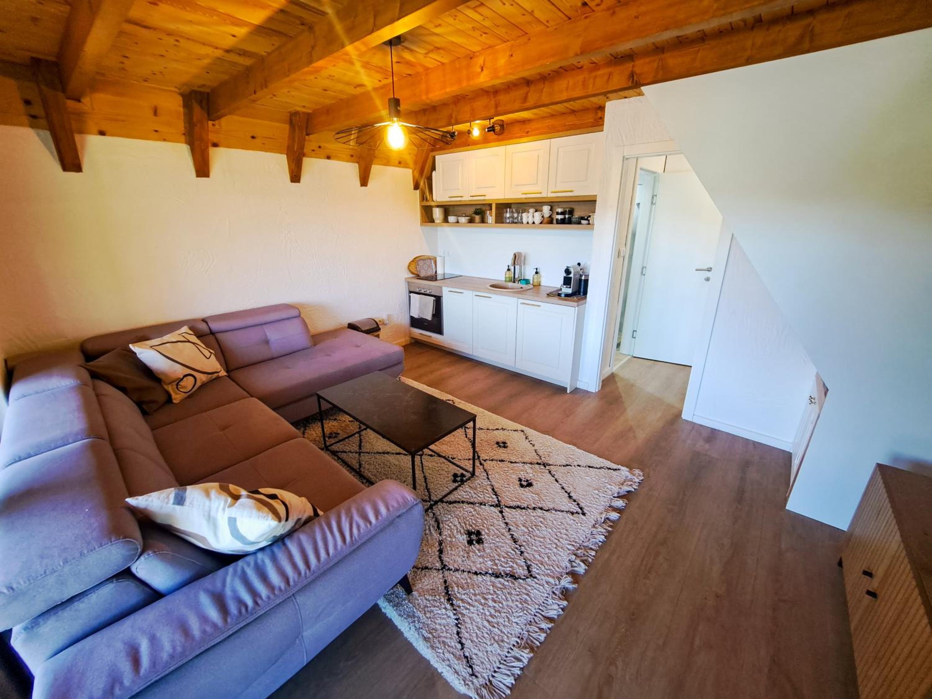 Forest House Bukva