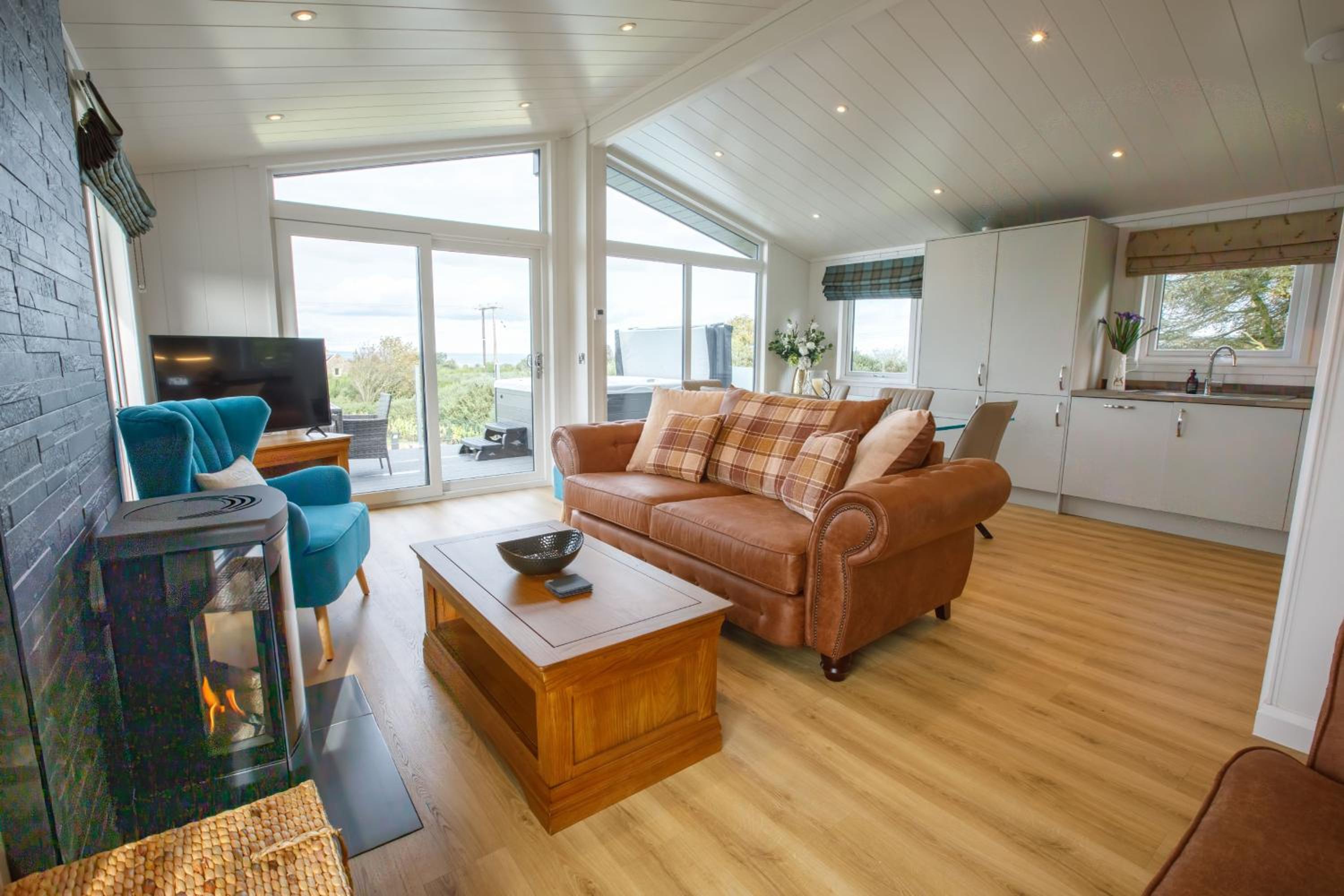 Drumcarrow Luxury Lodges