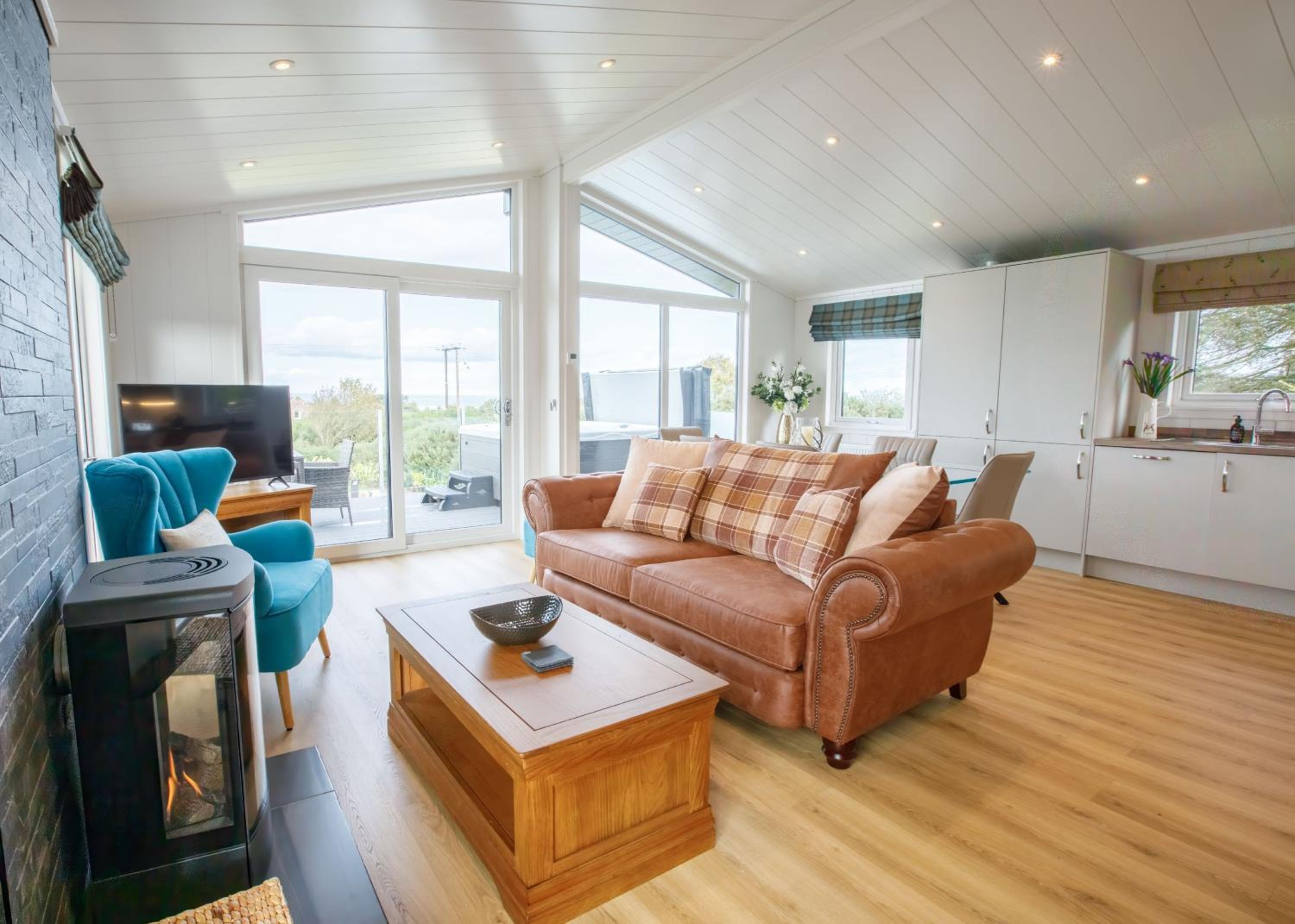 Drumcarrow Luxury Lodges