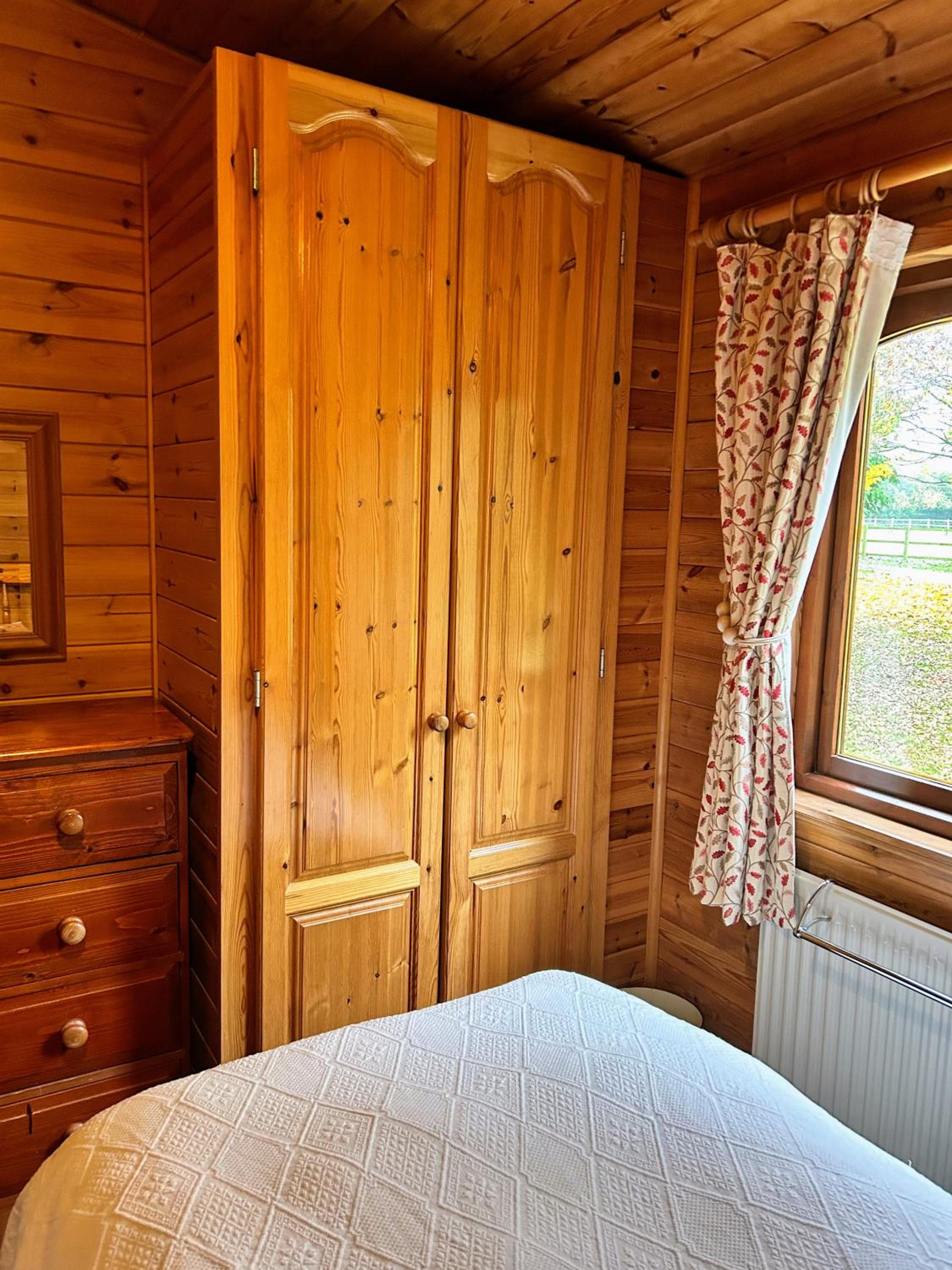 Wigeon Secluded Rustic cabin view 2