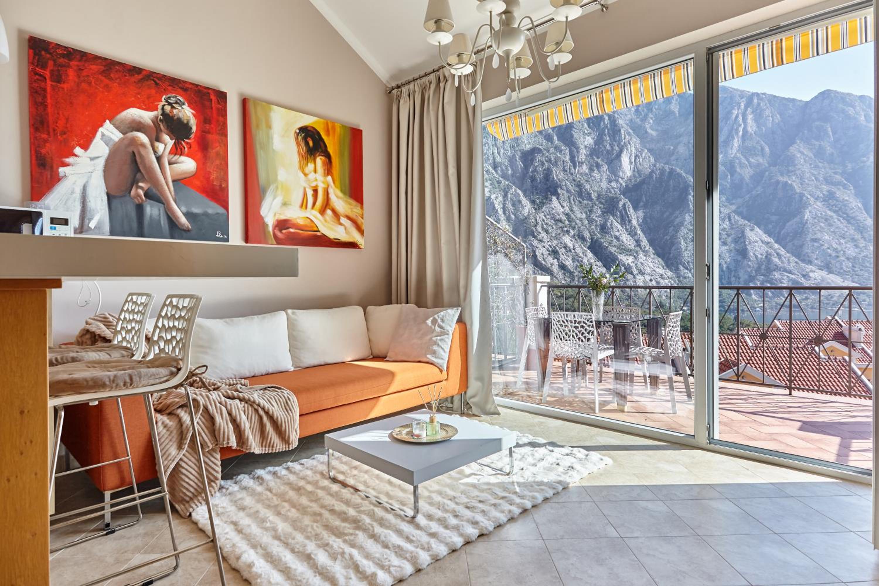 GreenHill Scenic Apartment view 4
