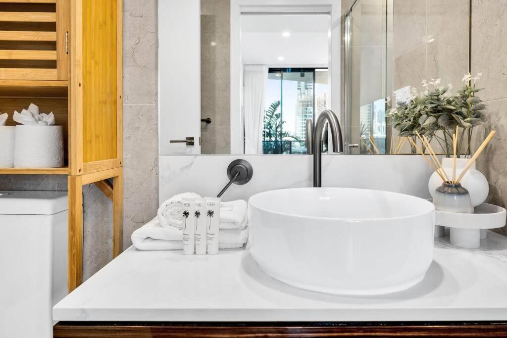 Coastal Escape in Broadbeach