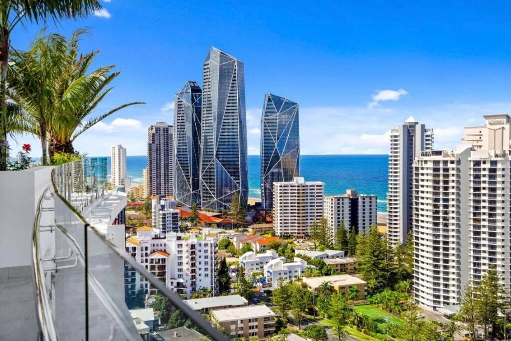 Coastal Escape in Broadbeach