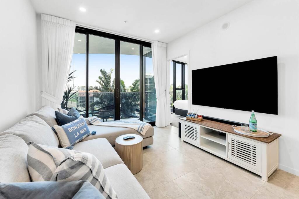 Coastal Escape in Broadbeach