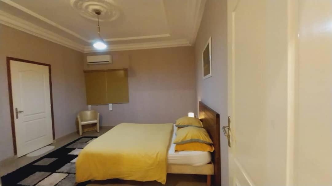 Belle maison familiale spacieuse à Dakar Sénégal HOME TERANGA view 2