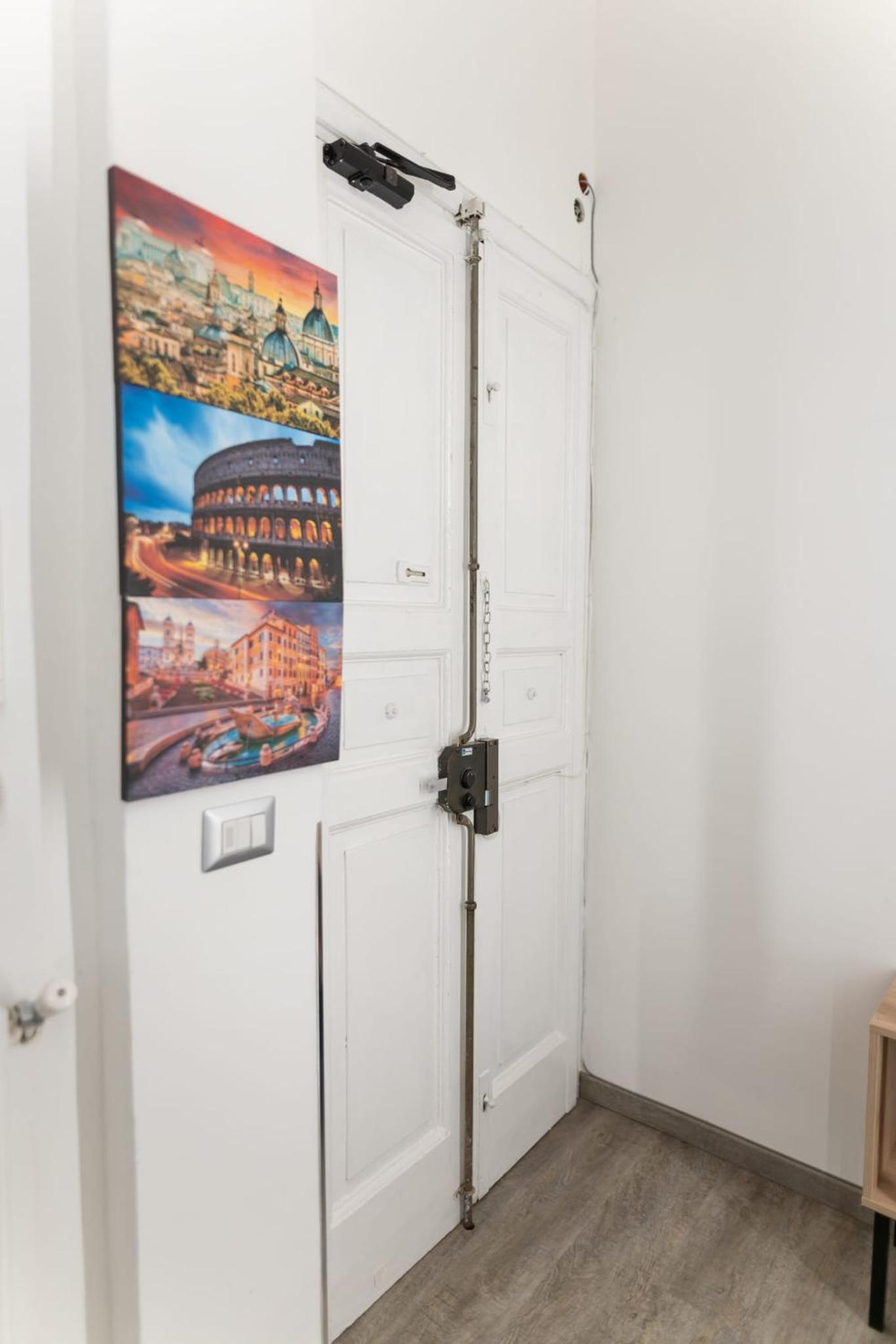 Central Rome 2BR Walk to Vatican & Piazza Navona