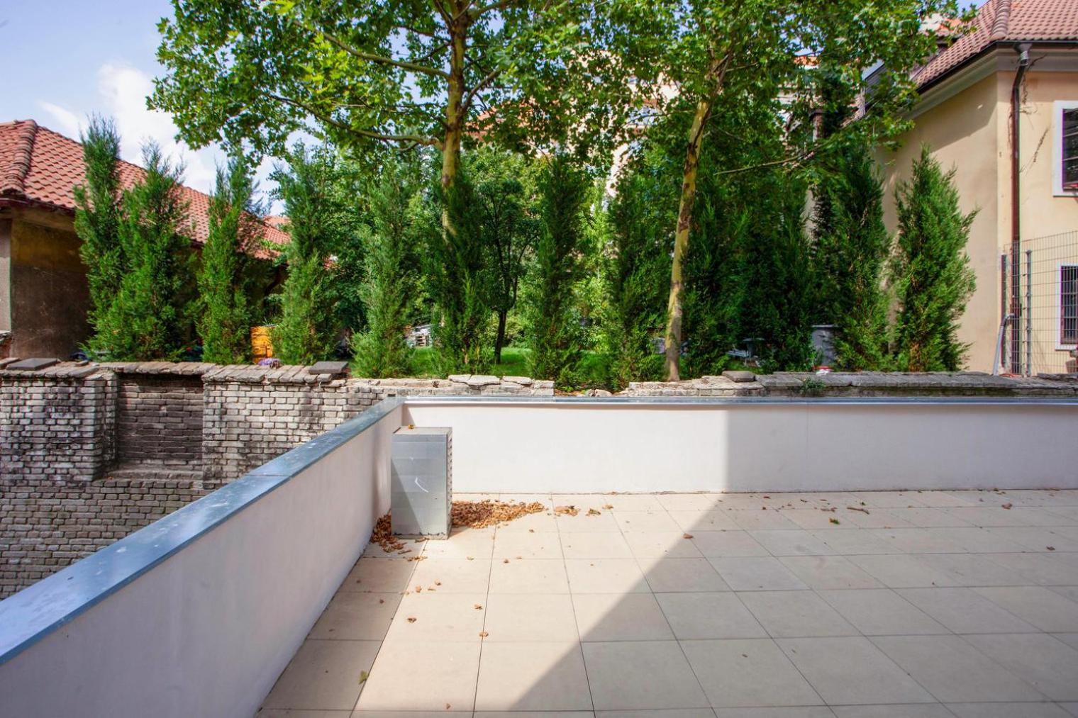 Blueground Vršovice private terrace equipped PRG-8