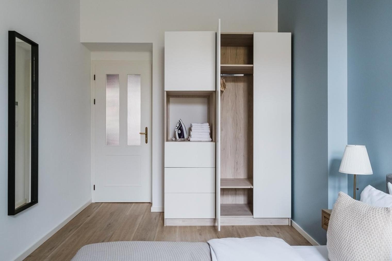 Blueground Vinohrady balcony luxury area PRG-32