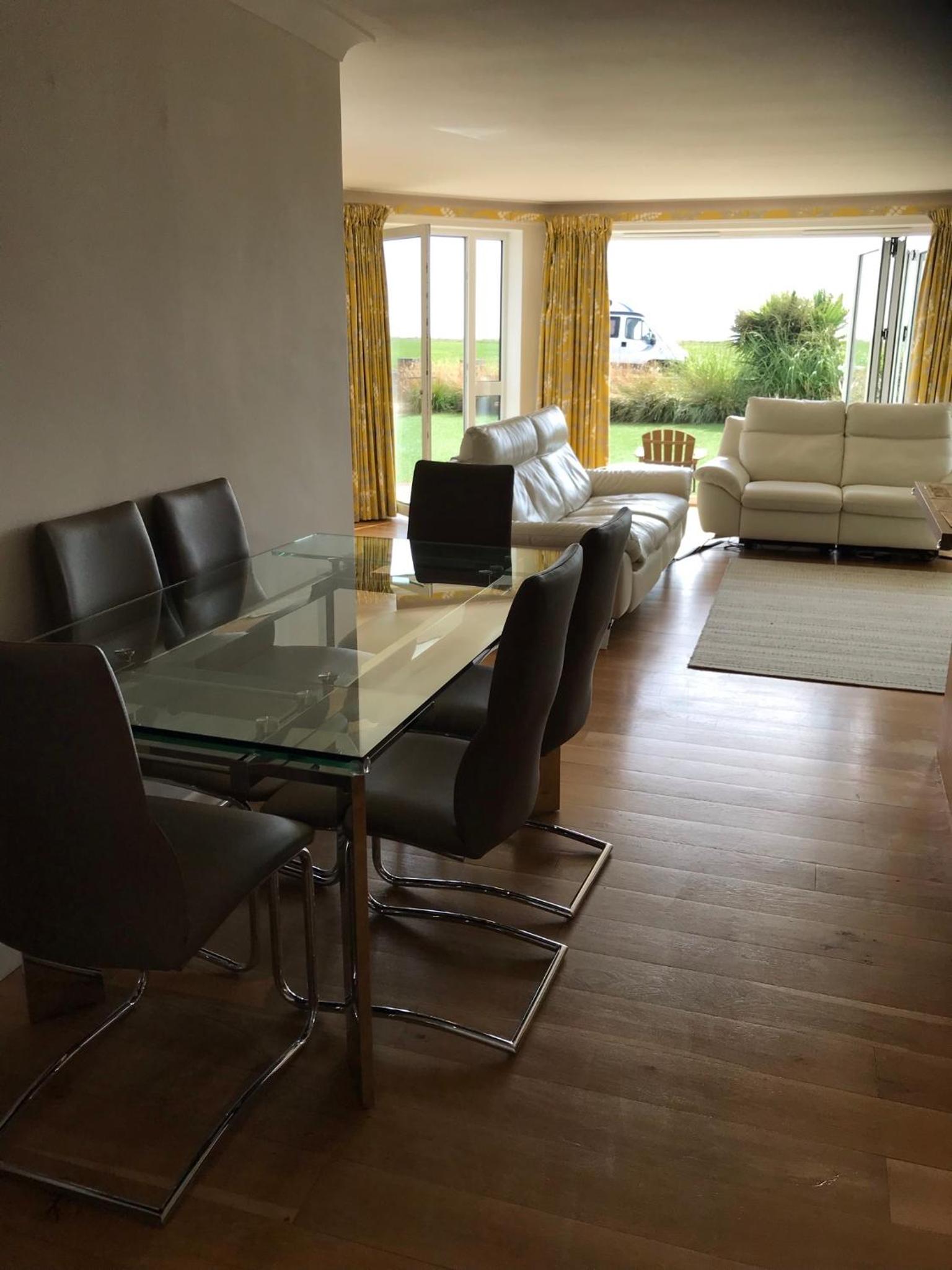 Barton on Sea self contained, stunning sea views view 3