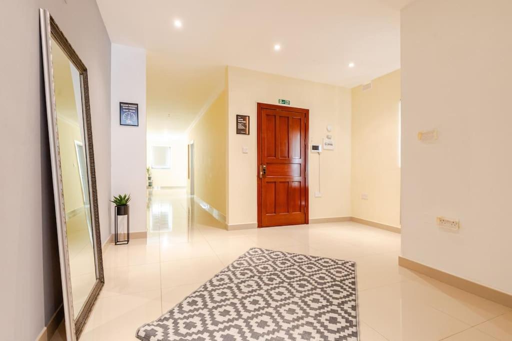 Large Apartment