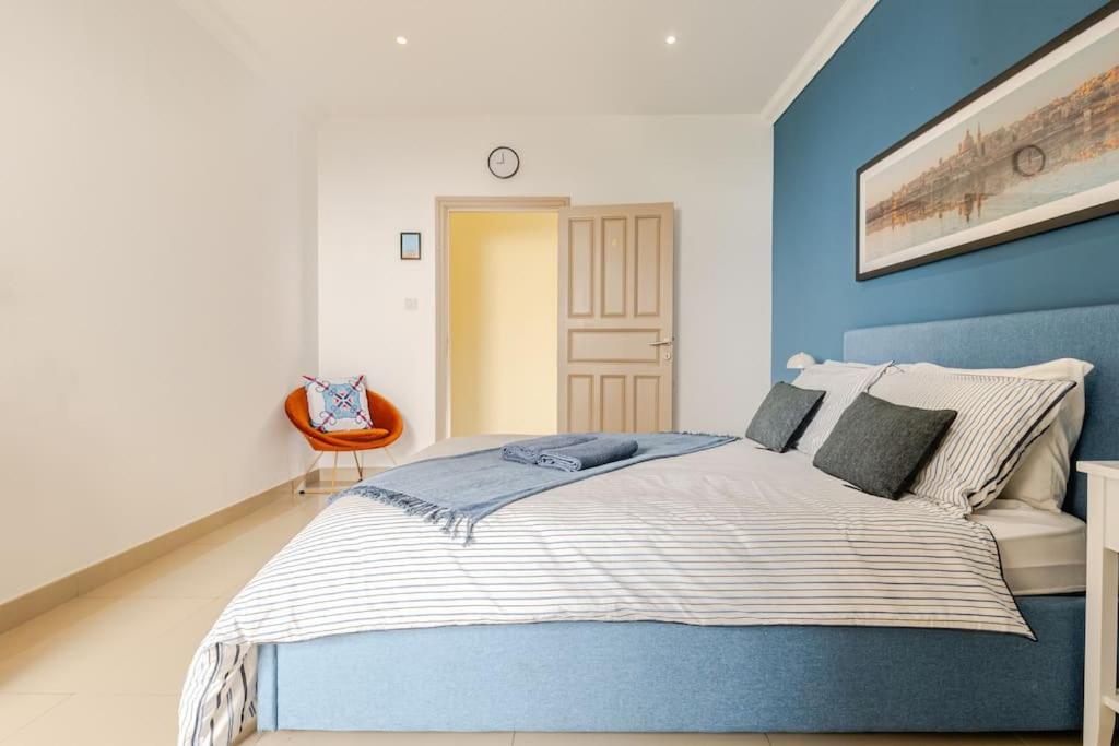 Large Apartment