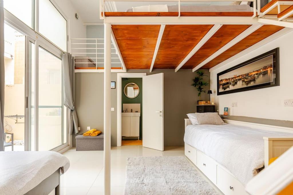 Large Apartment