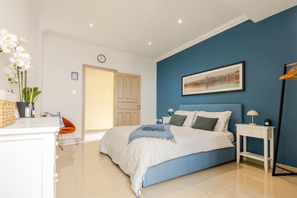 Large Apartment