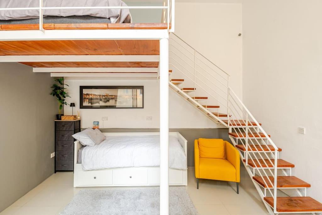 Large Apartment