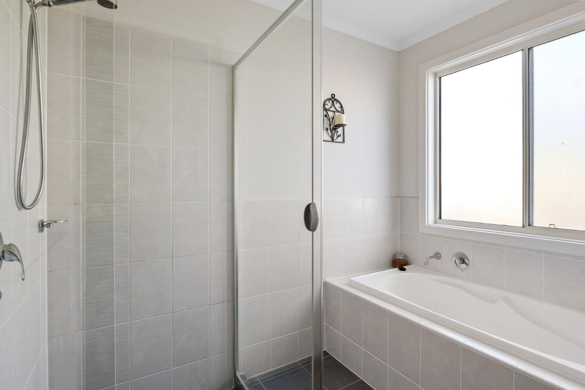 Valley Views - 11 Woodgate Road