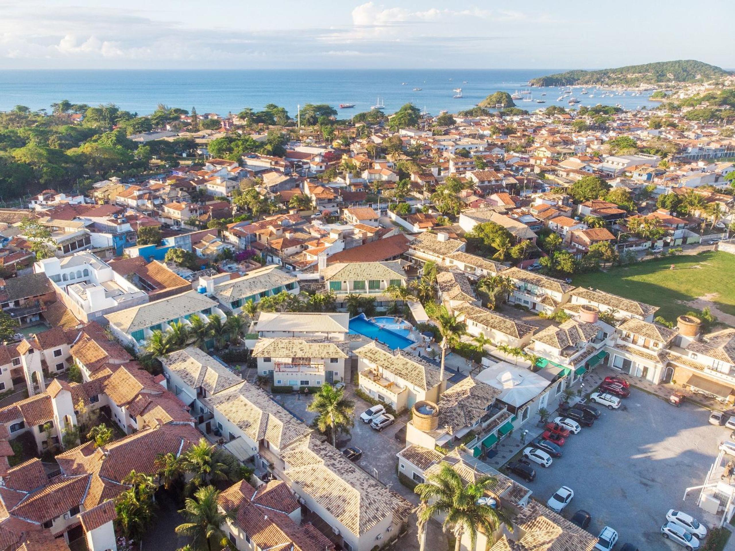 Hotel BZ78 Centro de Búzios! Cobertura c/ 2 suítes e SPA - Image 1