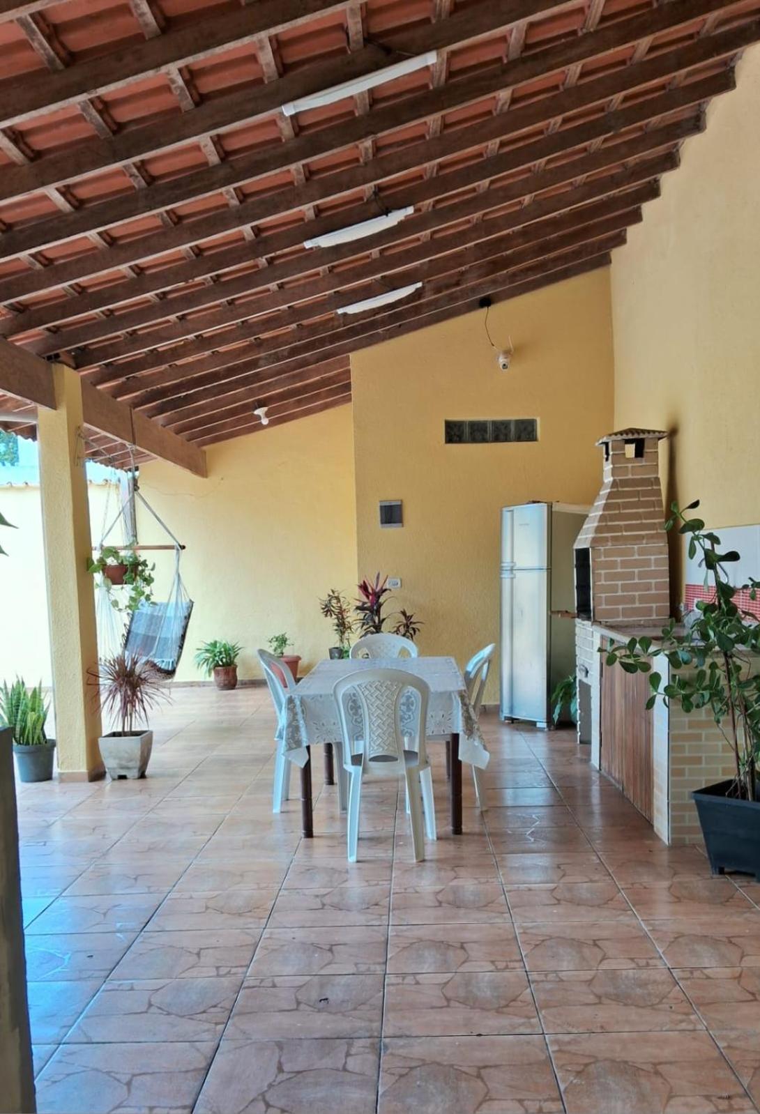Casa Amarela Caragua