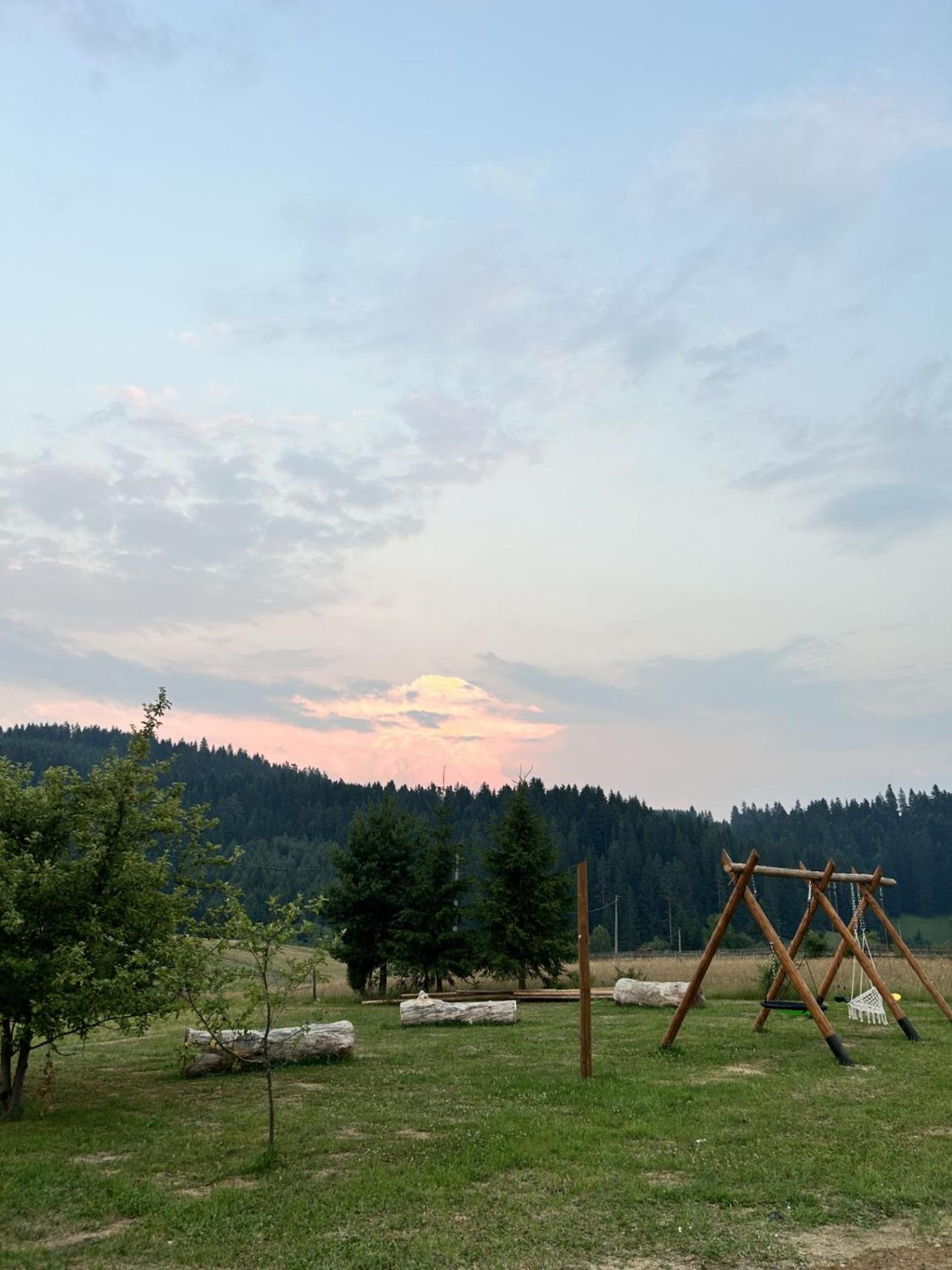 Forest House Bukva