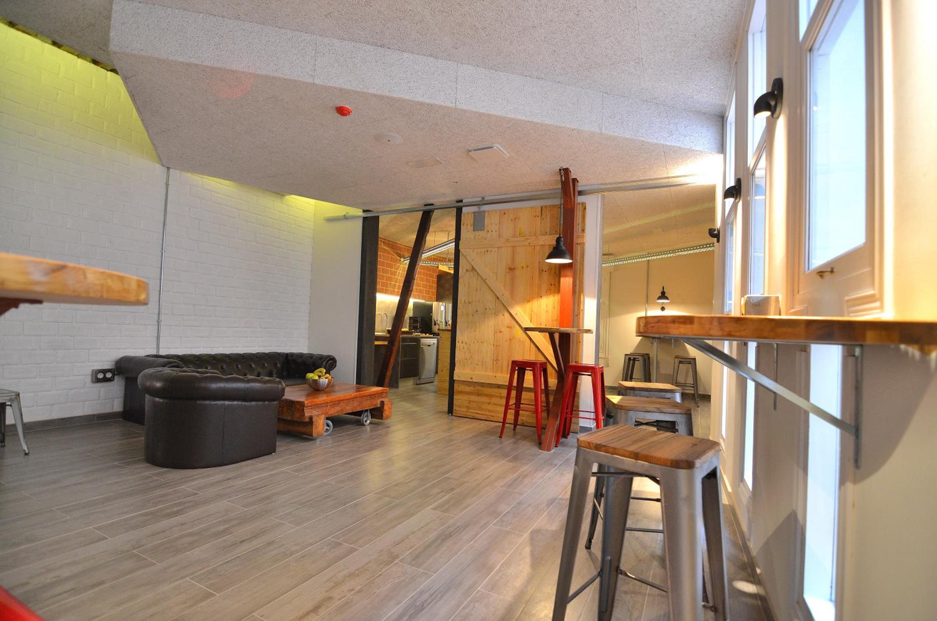 Far Home Atocha - Image 5