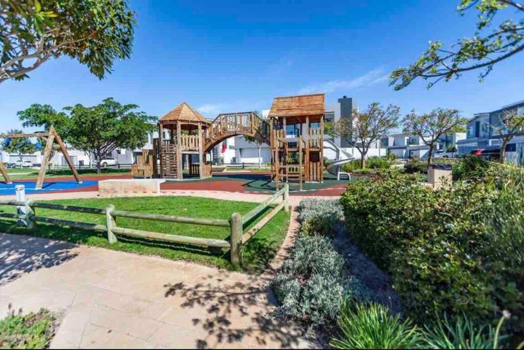 Beautiful holiday home with pool and pizza oven view 5