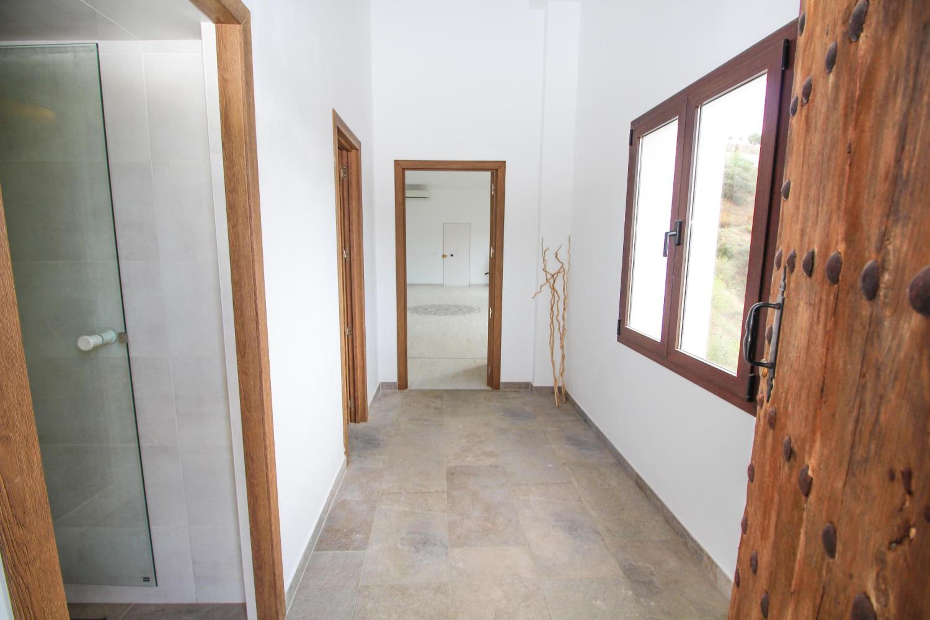 Luxury Wellness Villa with Pool Yoga Studio & Hammam for 14p & 40 min to Malaga city