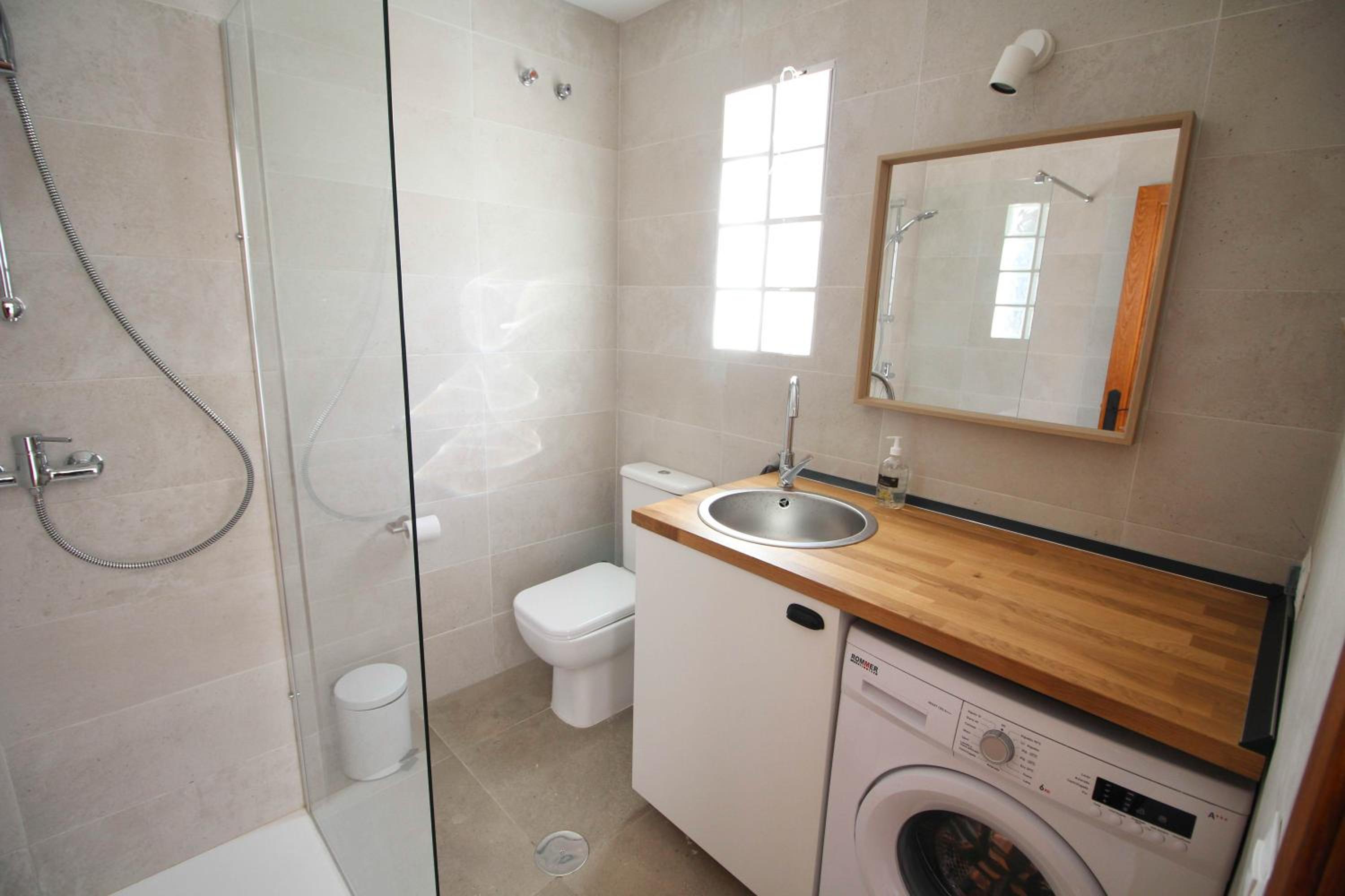 Luxury Wellness Villa with Pool Yoga Studio & Hammam for 14p & 40 min to Malaga city