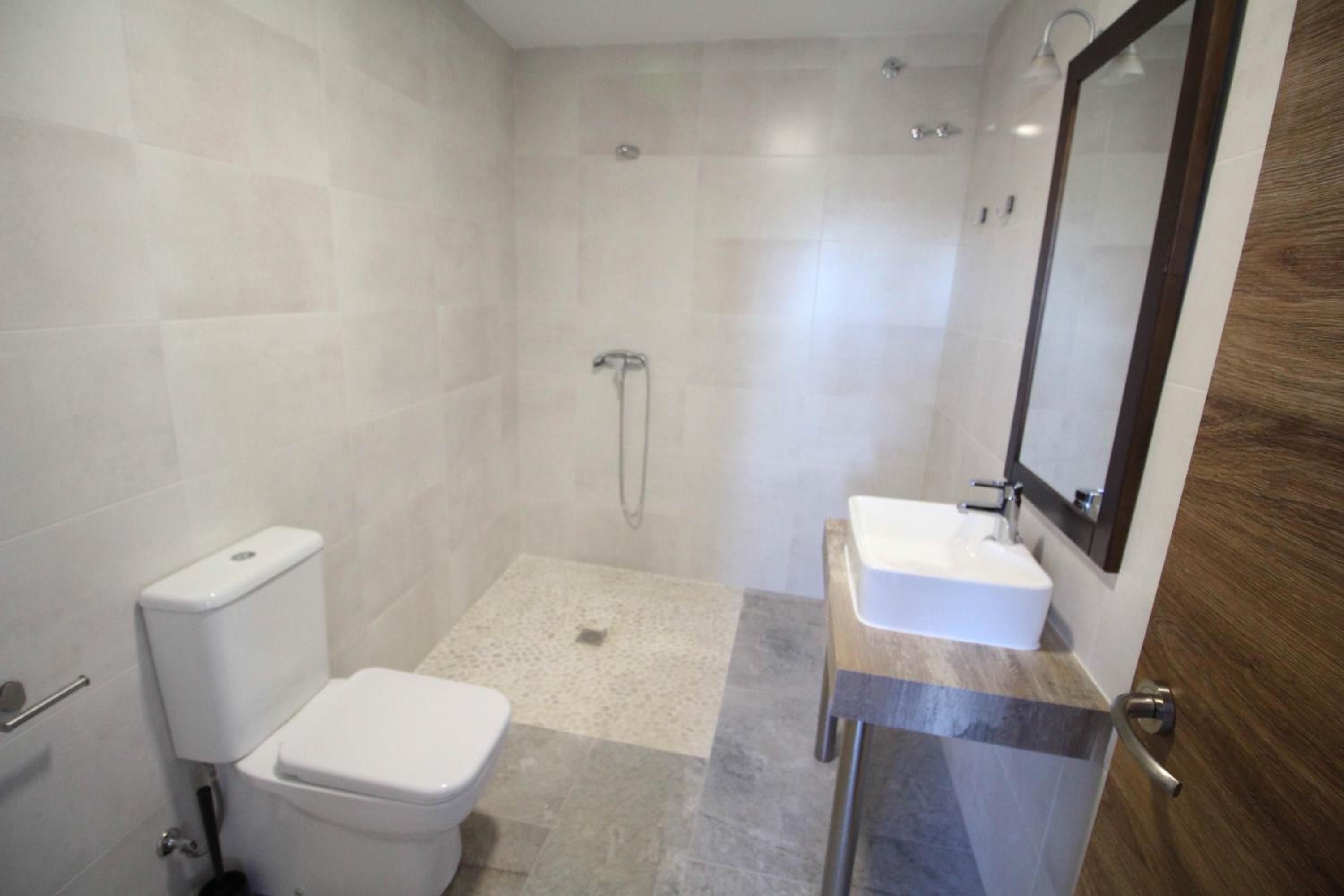 Luxury Wellness Villa with Pool Yoga Studio & Hammam for 14p & 40 min to Malaga city