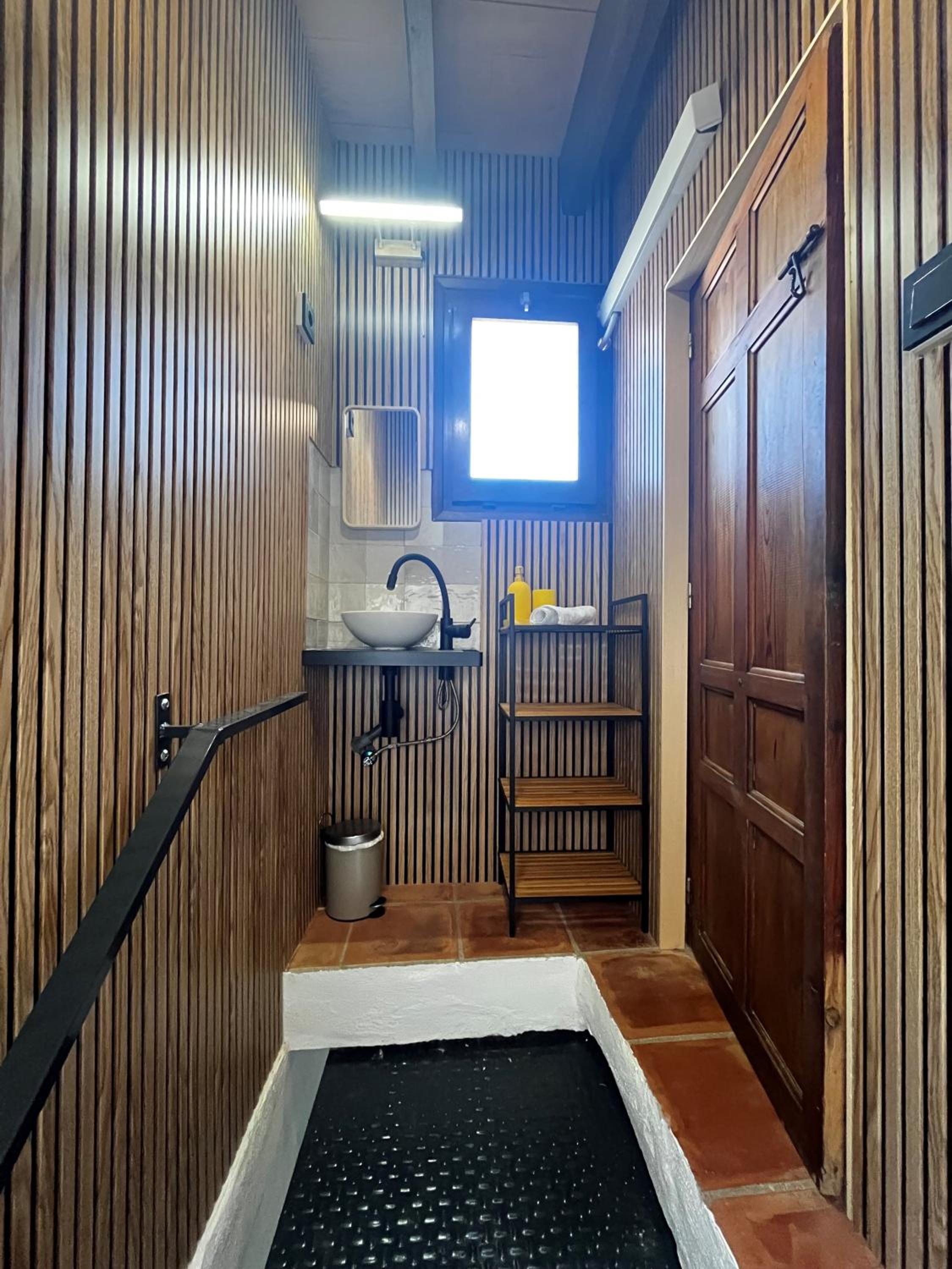Luxury Wellness Villa with Pool Yoga Studio & Hammam for 14p & 40 min to Malaga city