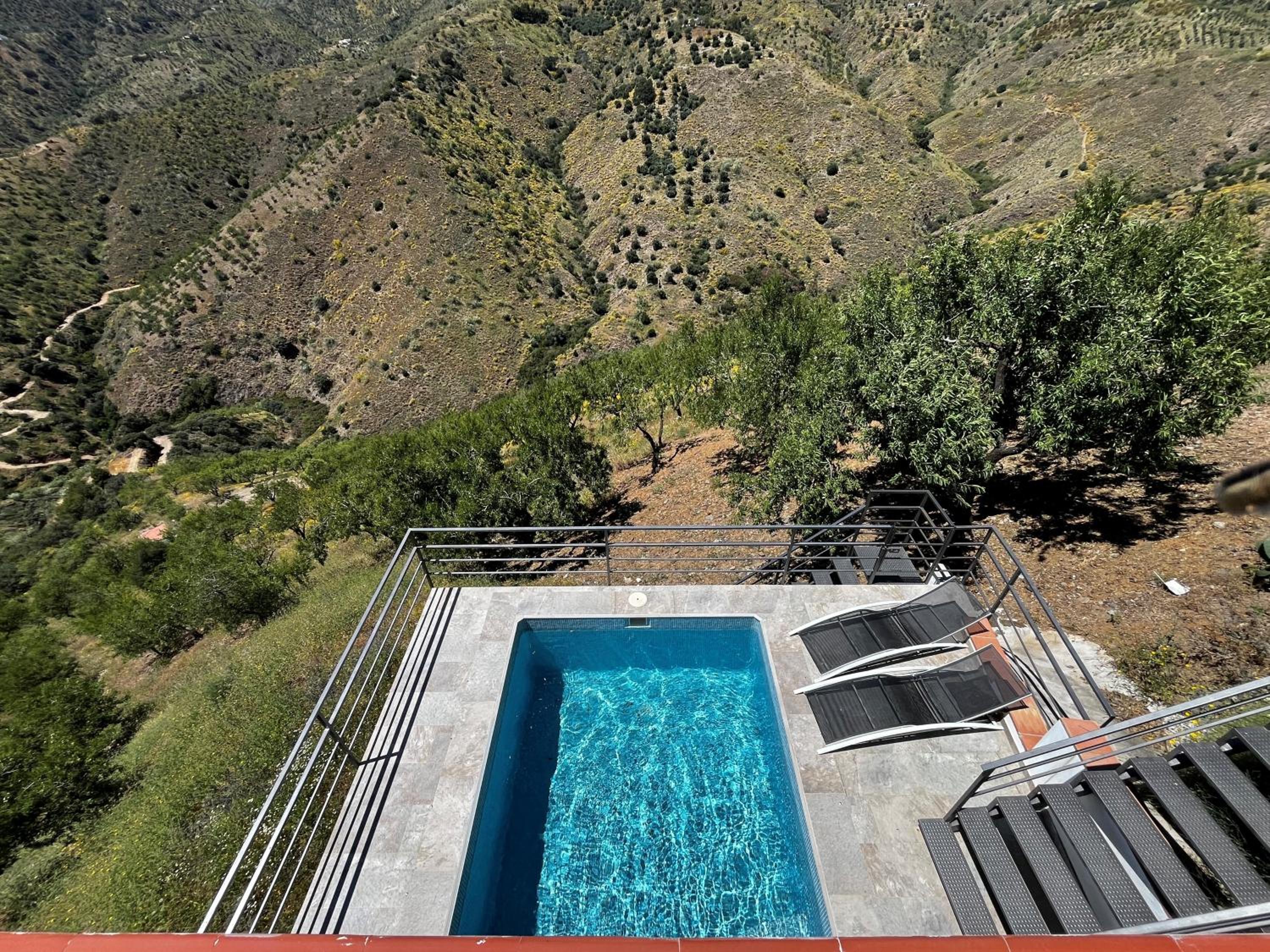 Luxury Wellness Villa with Pool Yoga Studio & Hammam for 14p & 40 min to Malaga city