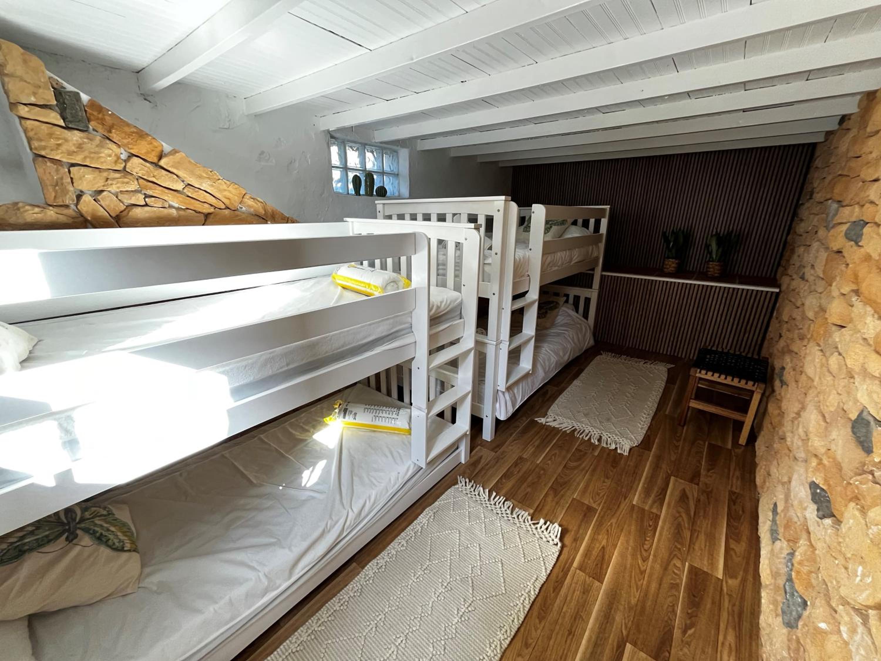 Luxury Wellness Villa with Pool Yoga Studio & Hammam for 14p & 40 min to Malaga city
