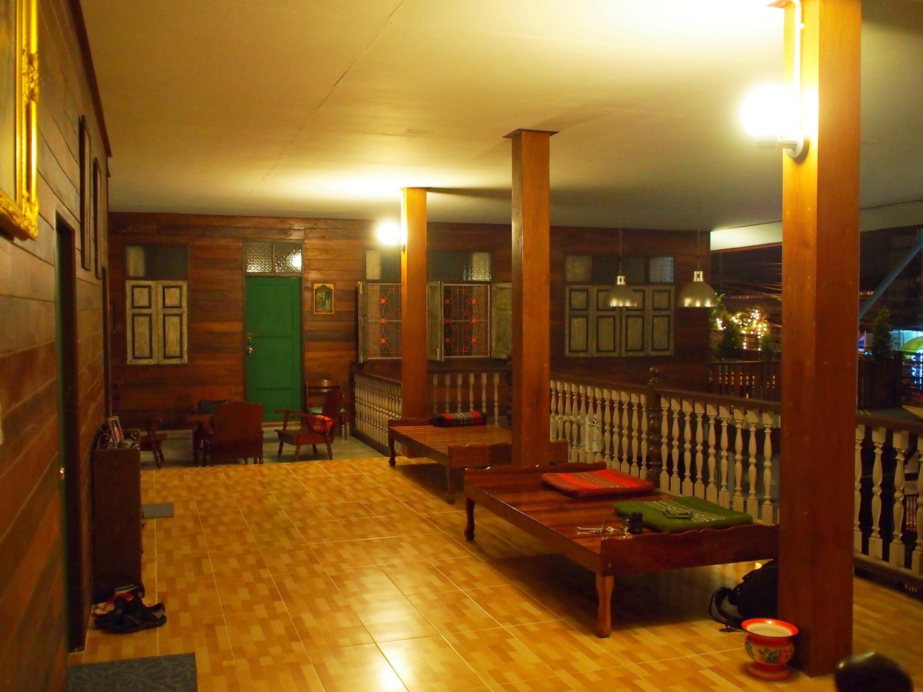 Chommuang Guest House