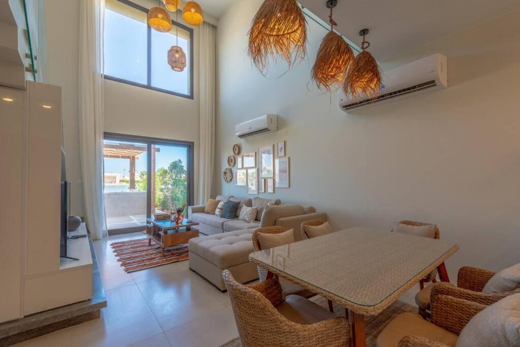 Charming 2-Lvl 3BR Lagoon Home in Shedwan El Gouna, Pool Access view 5