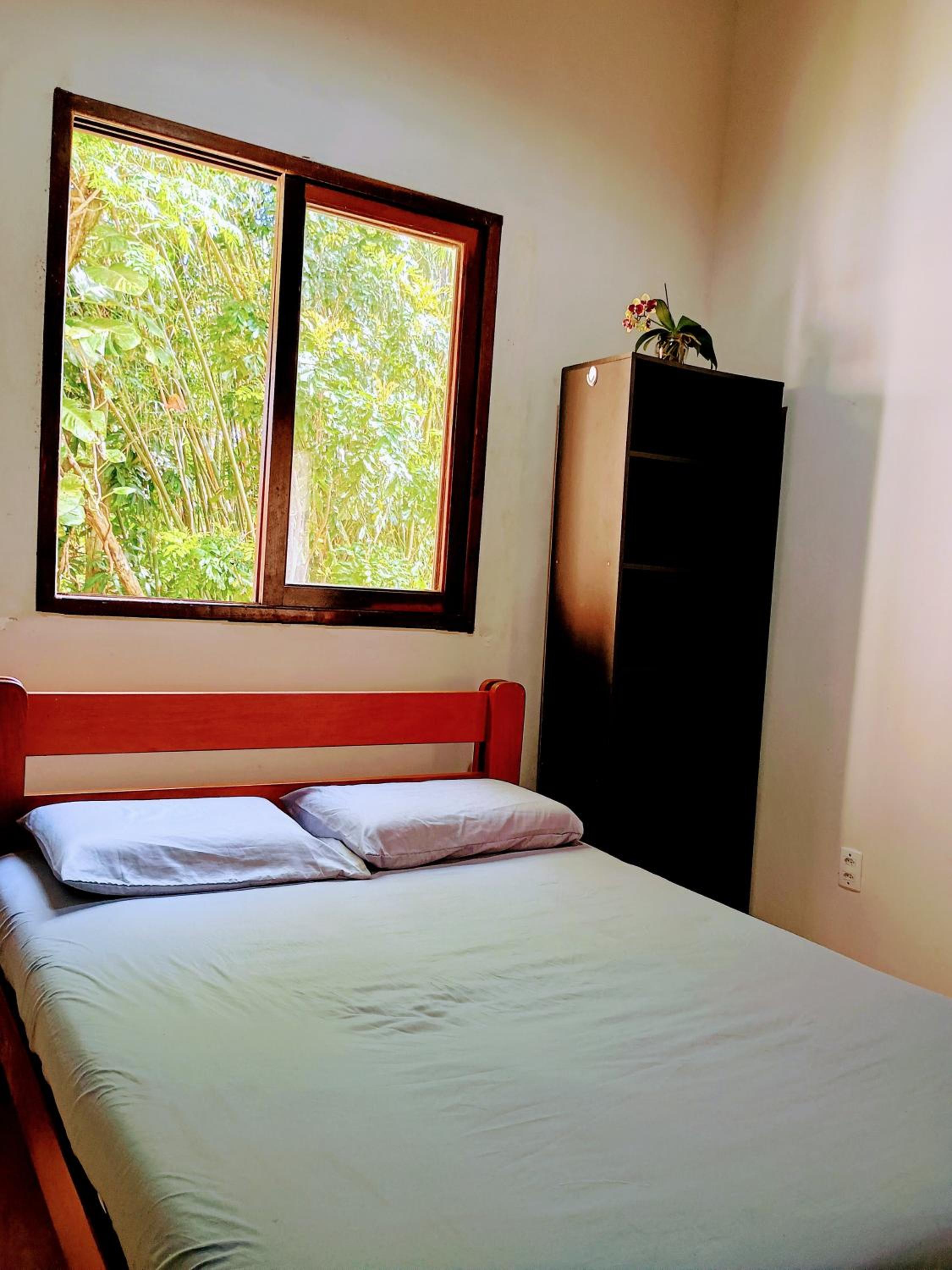 Casa 3 quartos com pôr do sol, vista 2 praias e natureza a 5min da praia da Lagoinha, Ponta das Canas