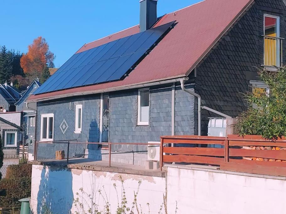 Ruhiges Ferienhaus mit viel Platz und Ladestation für E-Auto