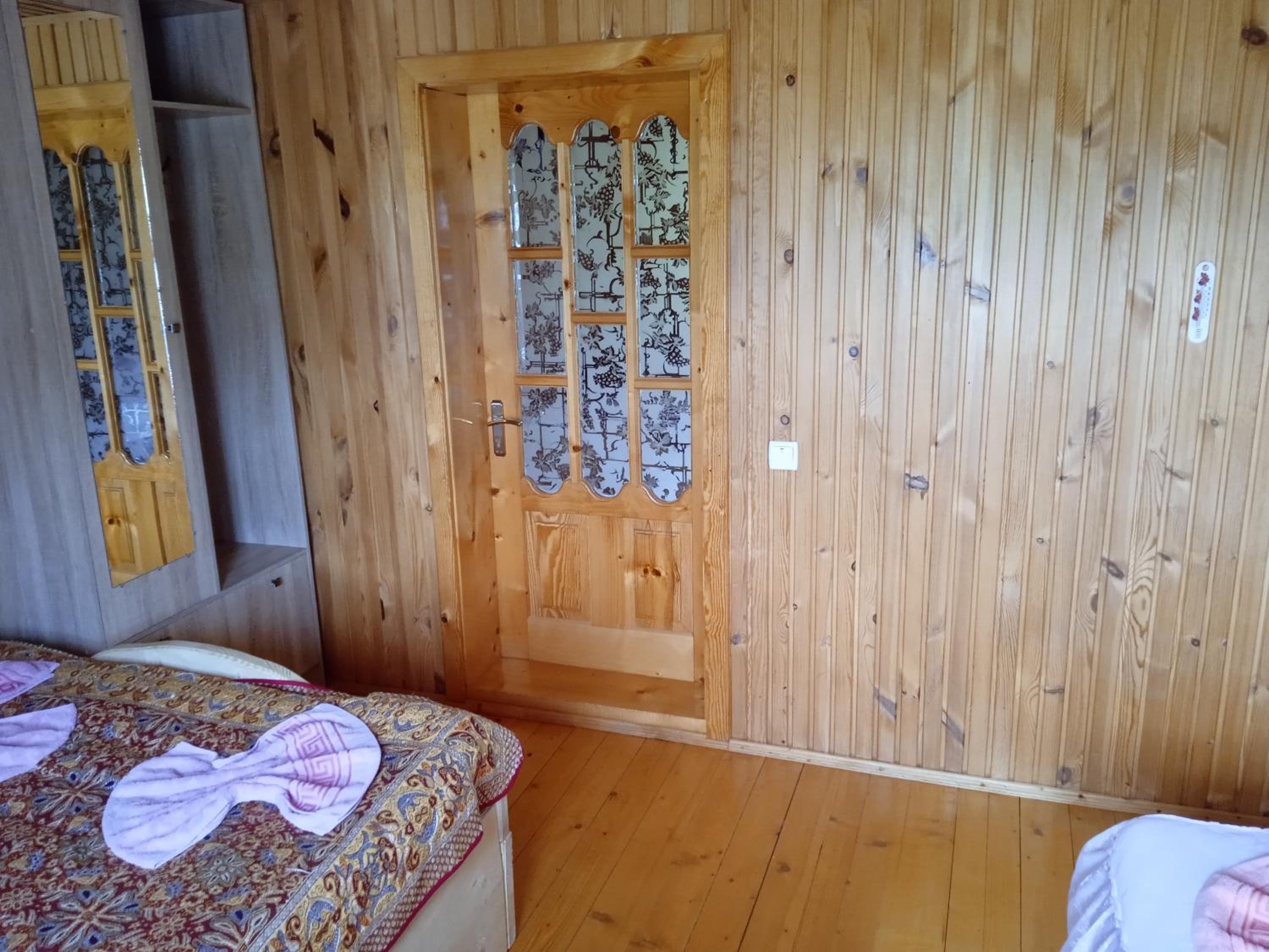Photo 33