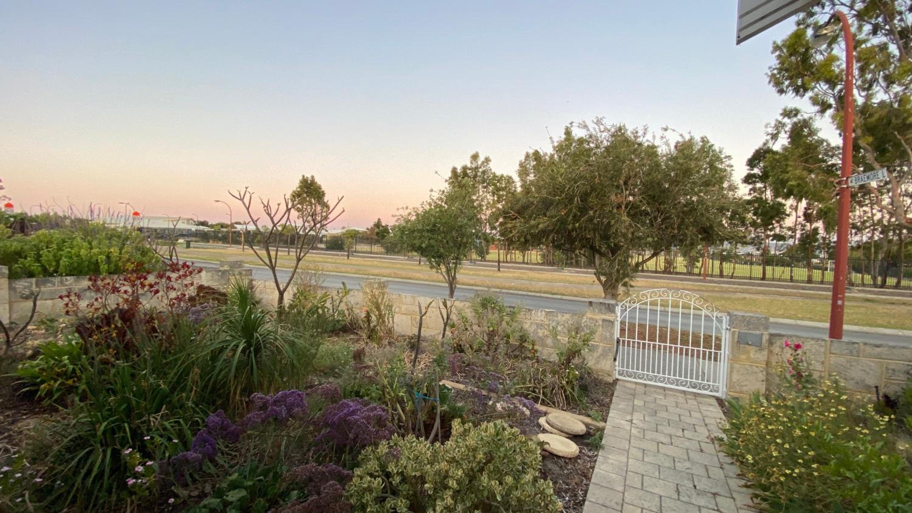 Family Retreat House Ellenbrook