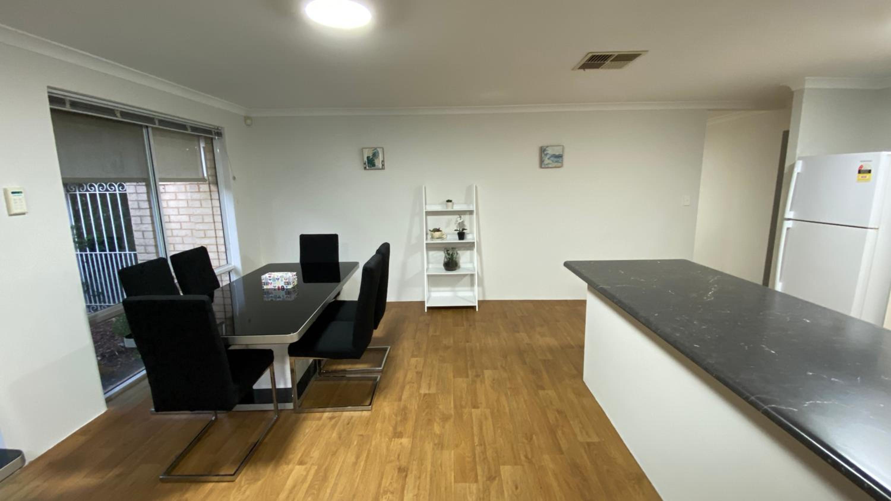 Family Retreat House Ellenbrook
