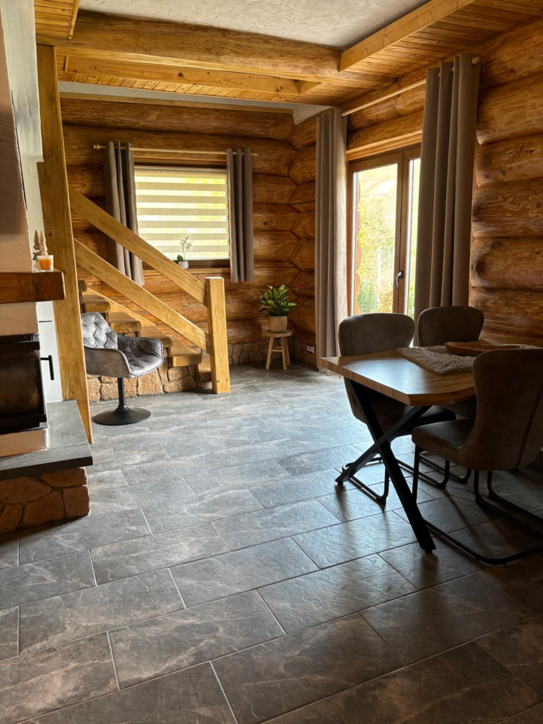 Chalet Nicole