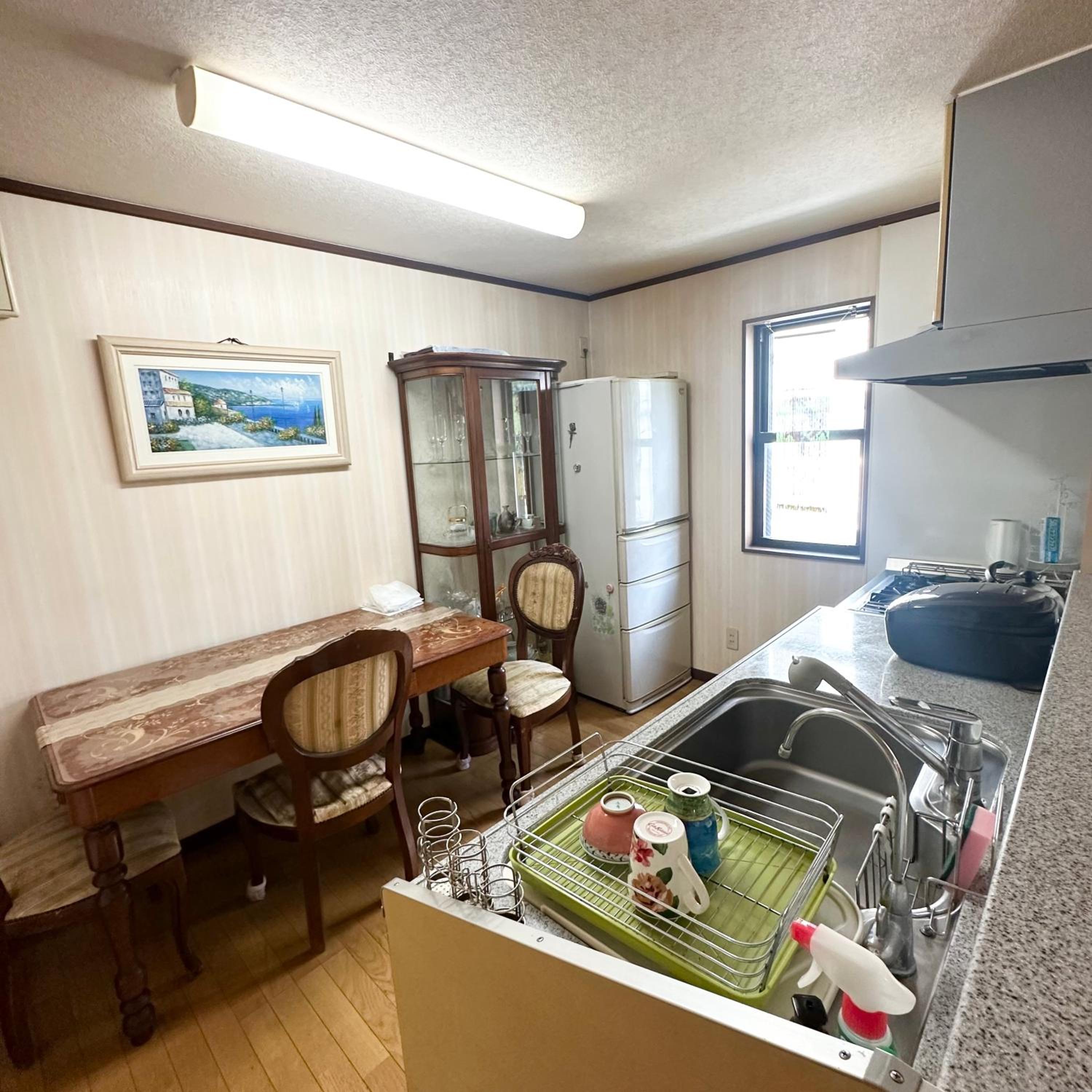 ookubo hills family home