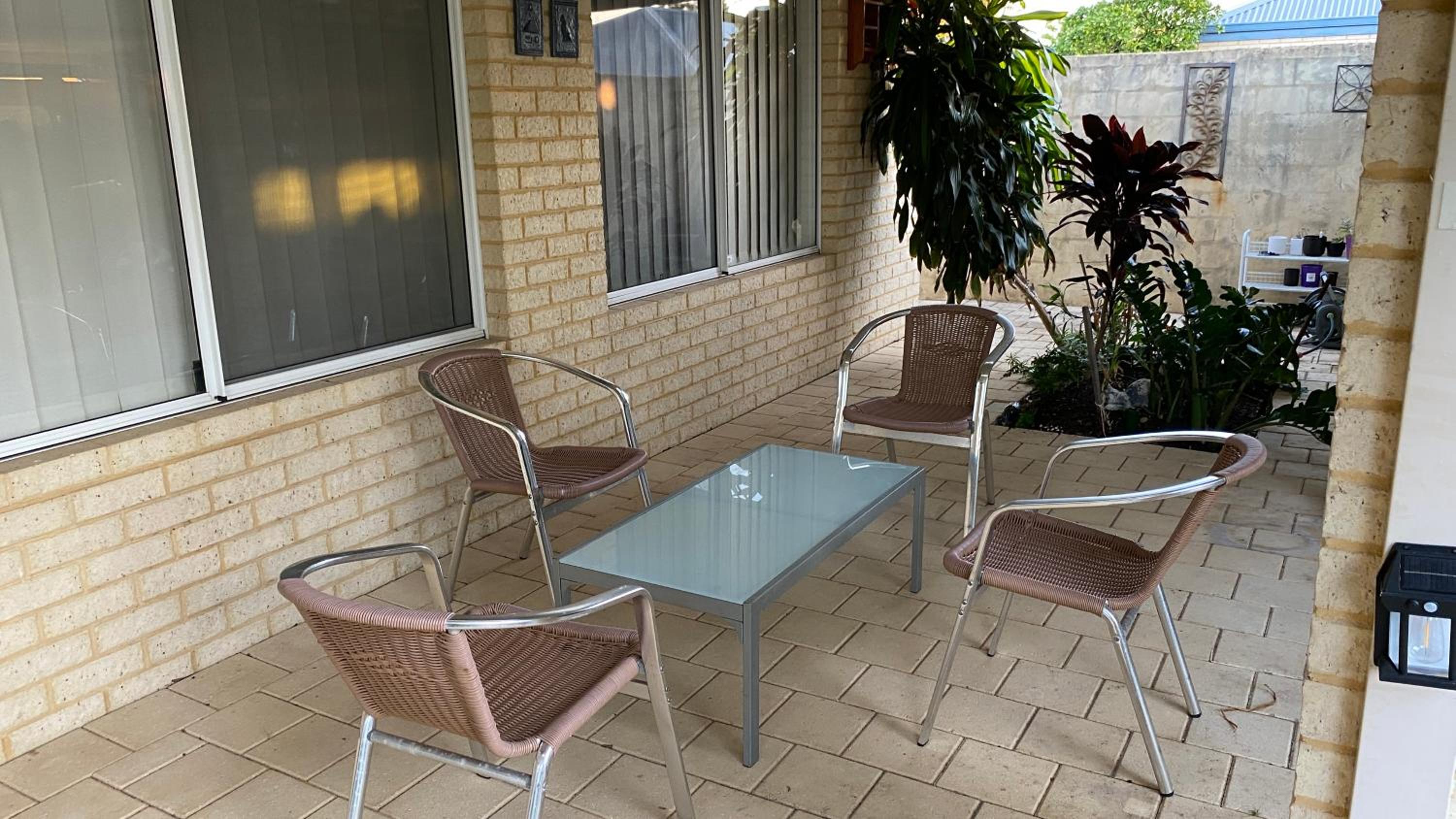Family Retreat House Ellenbrook